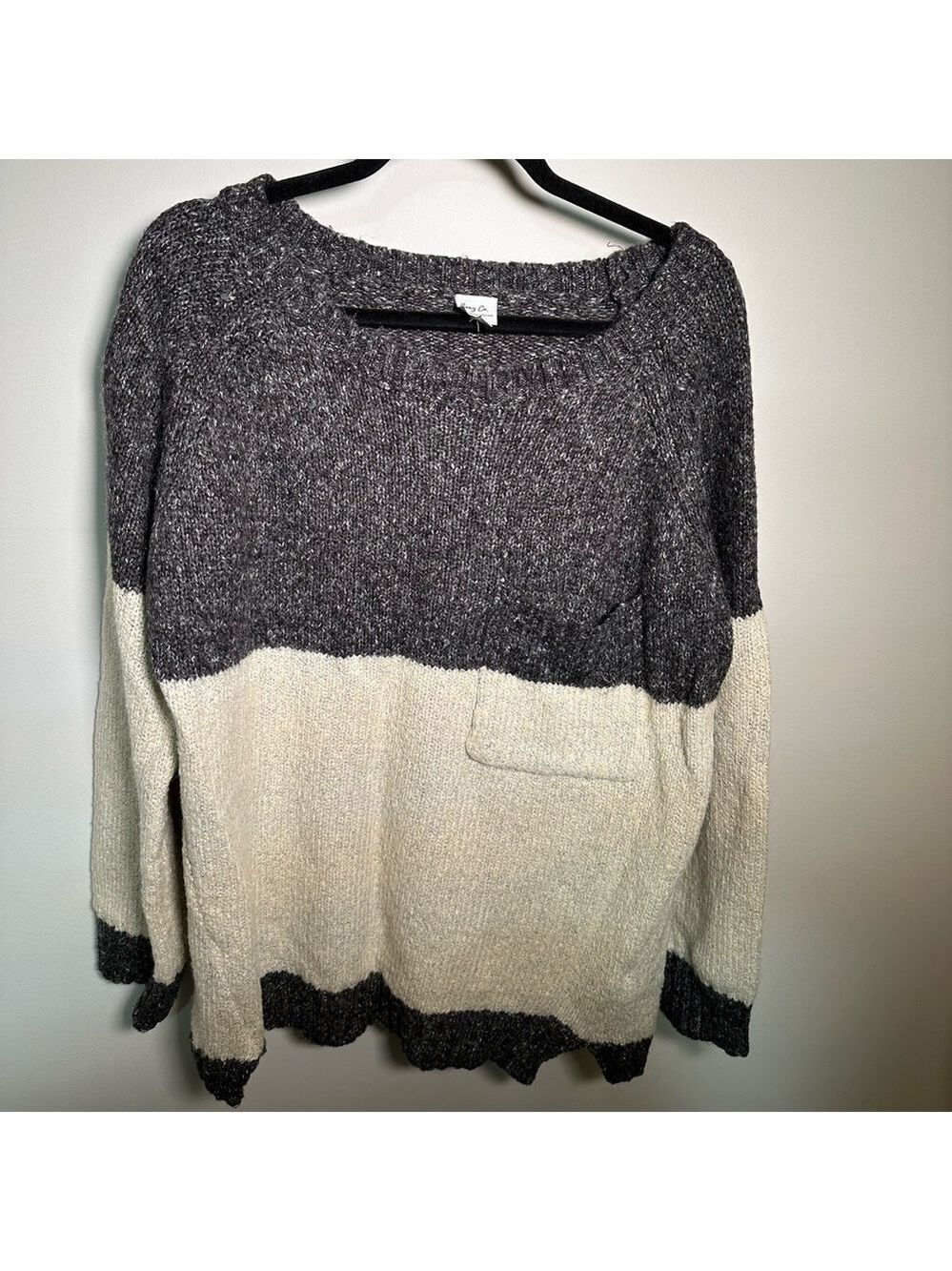 Chic Soul Charcoal Cream Sweater